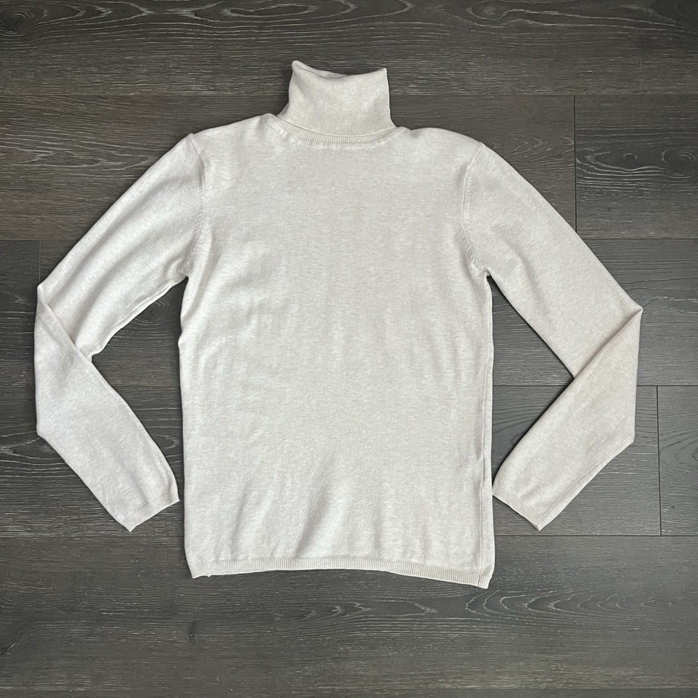 Classic Cream Turtleneck Sweater - Women's Cowl & Turtleneck